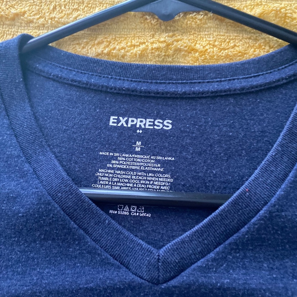 Express - Picture 2 of 3